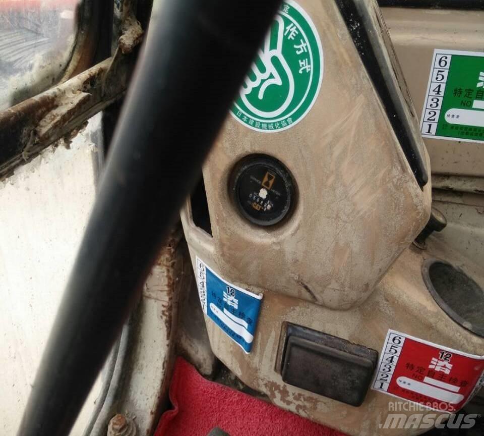 CAT 330 B Bandgrävare