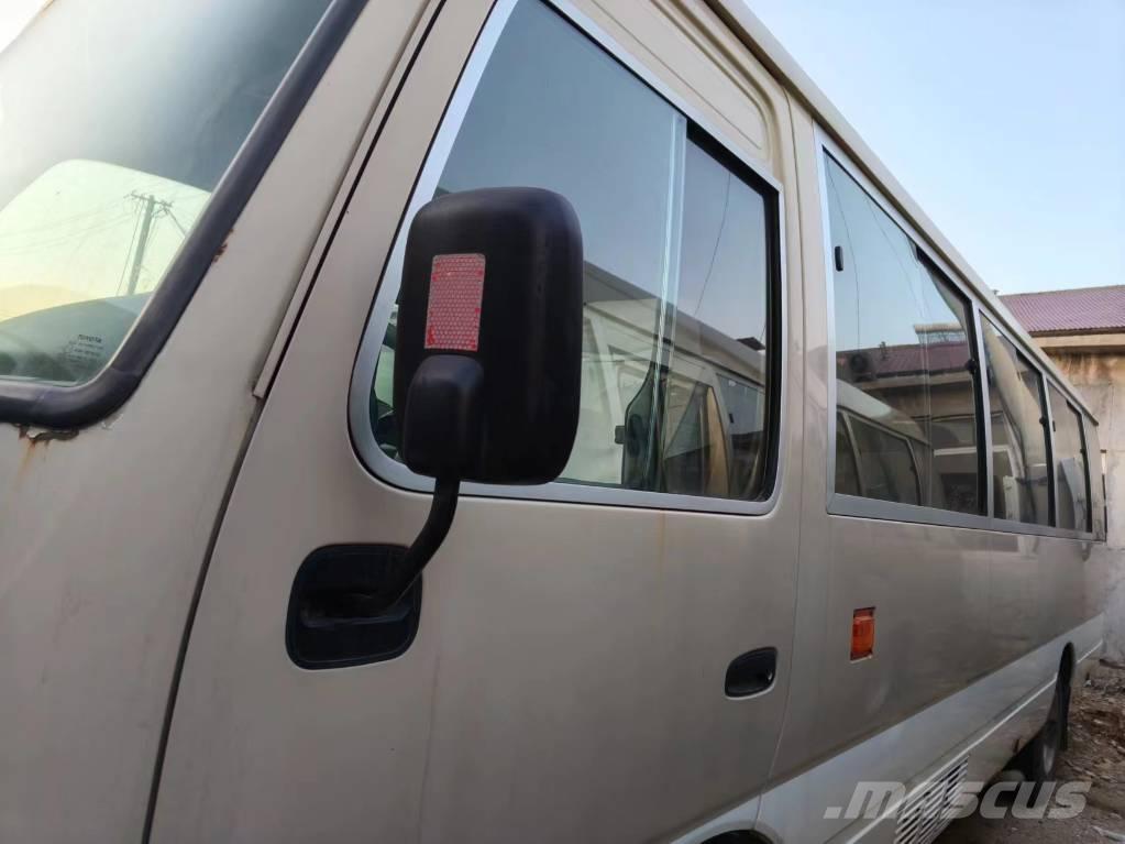 Toyota Coaster Bus Minibussar