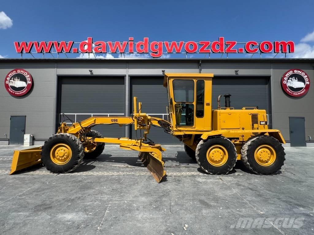 CAT 120 G Väghyvlar