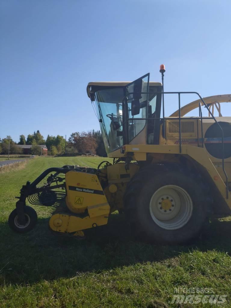 New Holland FX 38 Självgående fälthackar