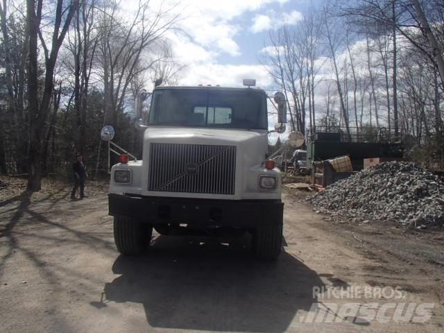 Volvo WG Chassier