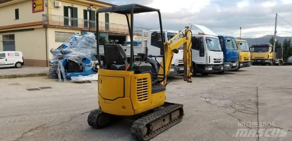 Komatsu PC14R-3HS Minigrävare < 7t