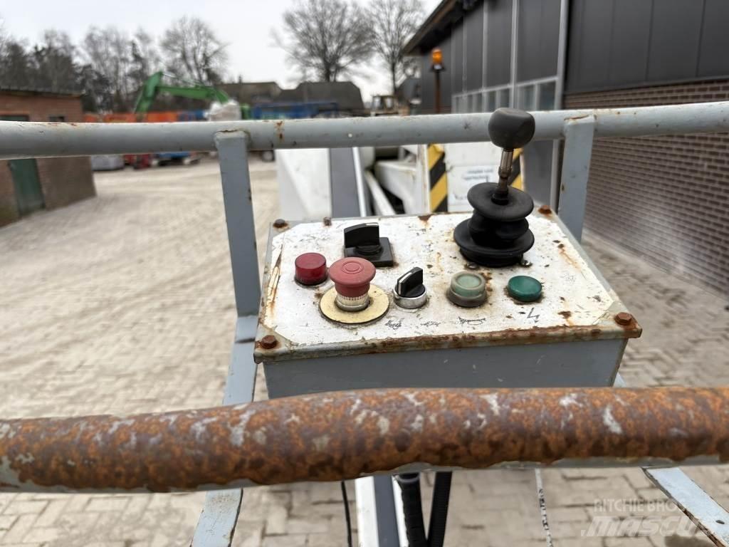 Haulotte Ha15 Bomliftar