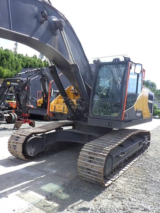 Volvo EC 300 E Bandgrävare