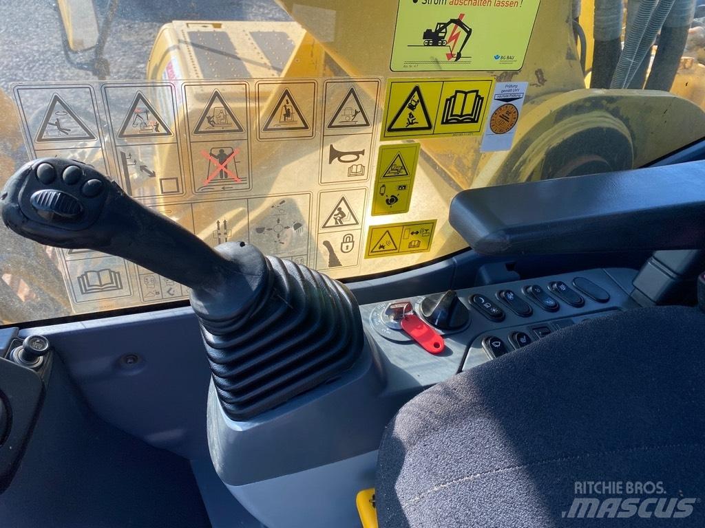 Komatsu PC350LC-8 Bandgrävare