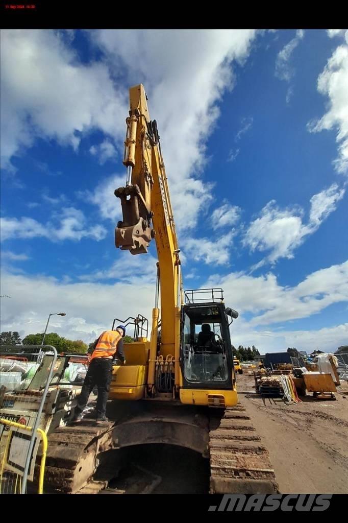 Komatsu PC 210 LC-11 Bandgrävare