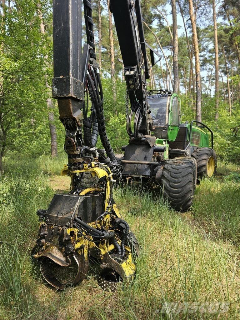 John Deere 1270 E Skördare
