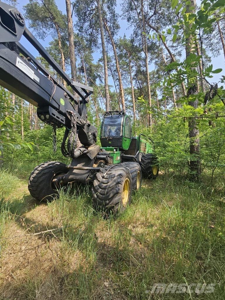 John Deere 1270 E Skördare