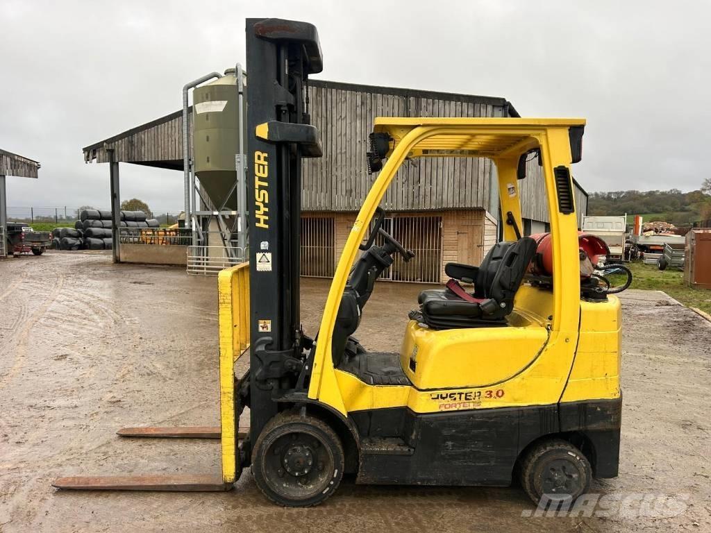 Hyster S 30 FT Gasolmotviktstruckar