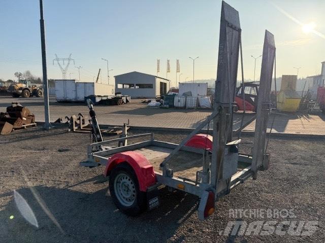 Hubiere 1500/2000 Maskintransporter