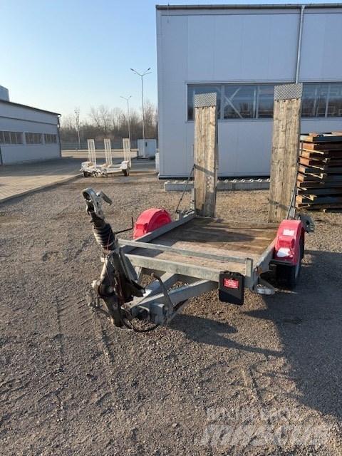 Hubiere 1500/2000 Maskintransporter
