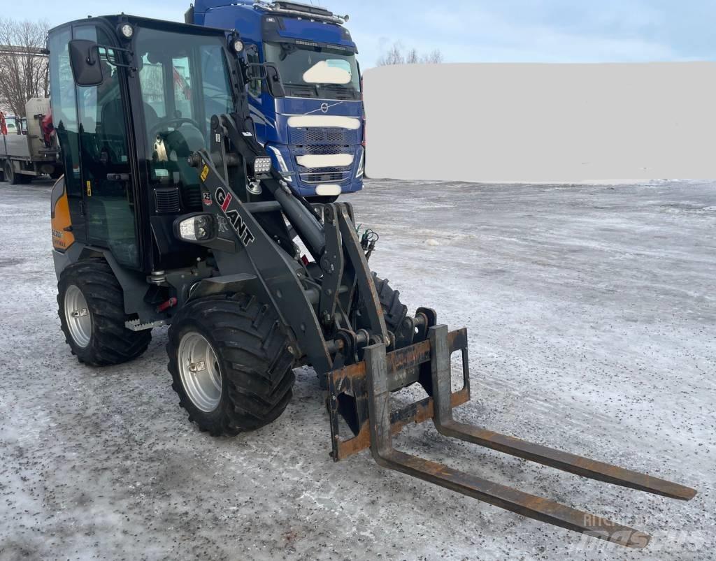 Gigant 2200 E Minilastare