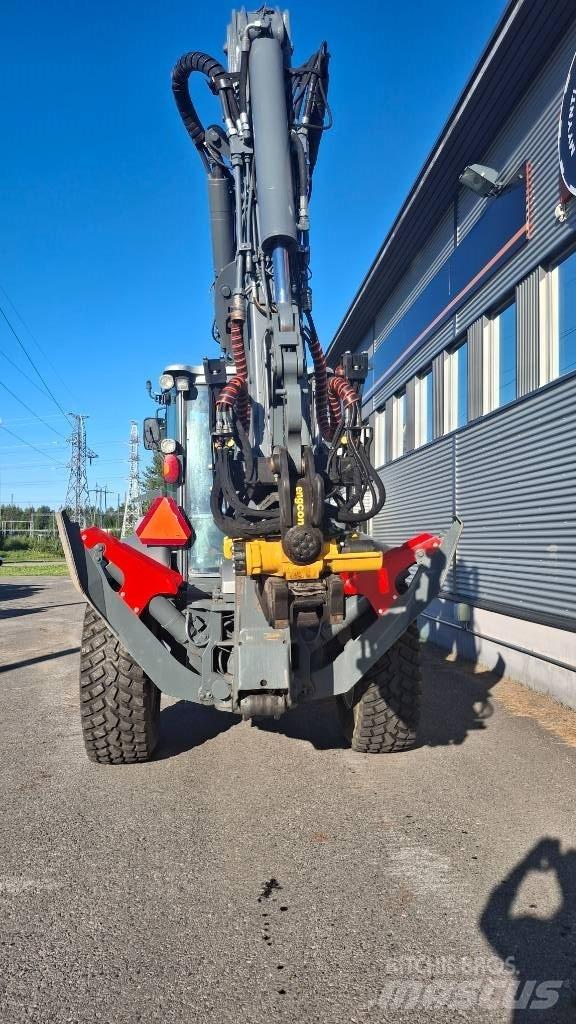 Lännen 8600 G Grävlastare