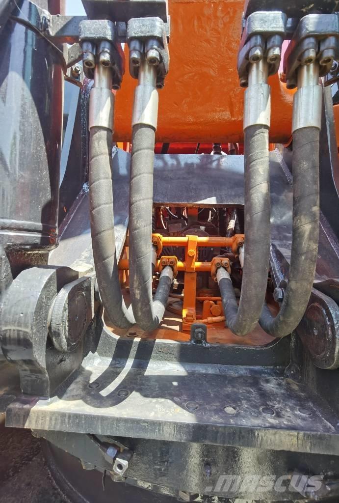 Doosan DX 225 LC-9C Bandgrävare
