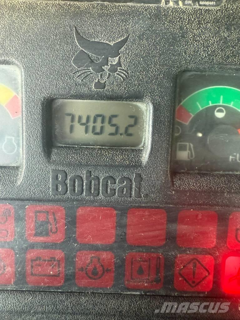 Bobcat 425 Minigrävare < 7t