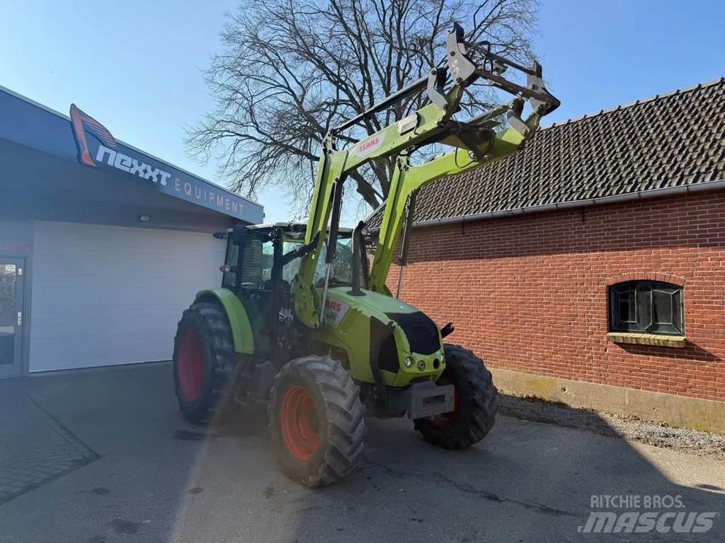 CLAAS Axos 330 Traktorer