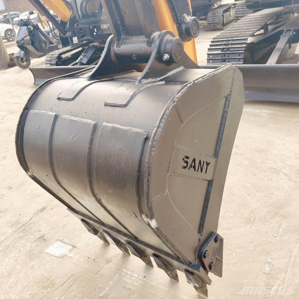 Sany SY75C Bandgrävare