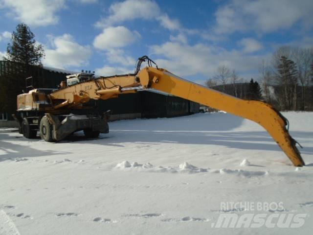 Liebherr A 934 B HD Terminal Lastare