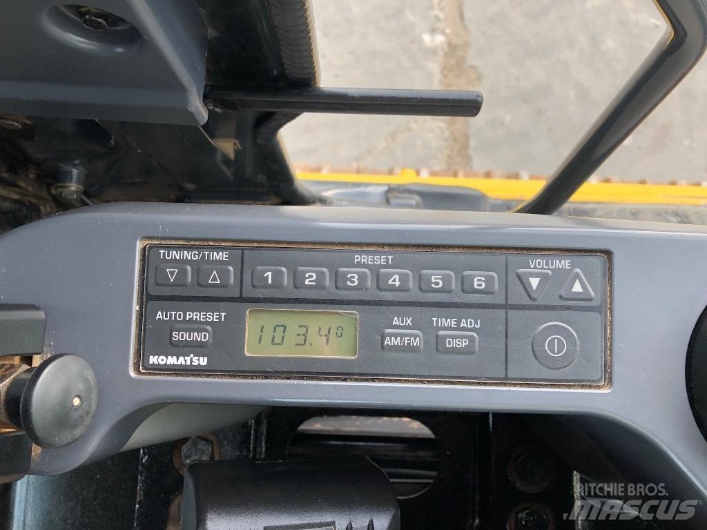 Komatsu PC210LC-11 Bandgrävare