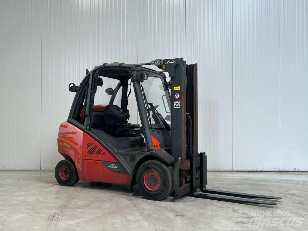Linde H30T-02 Gasolmotviktstruckar