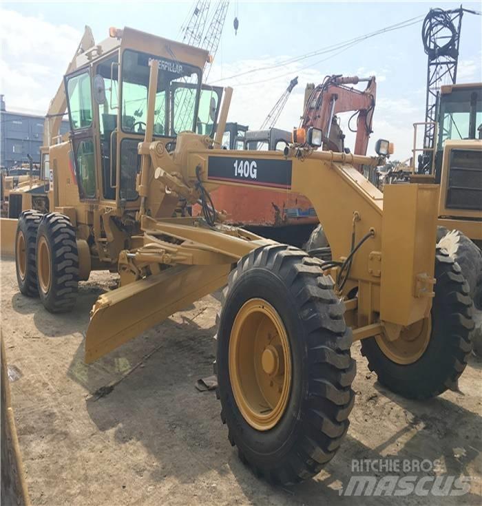 CAT 140 G VHP Väghyvlar