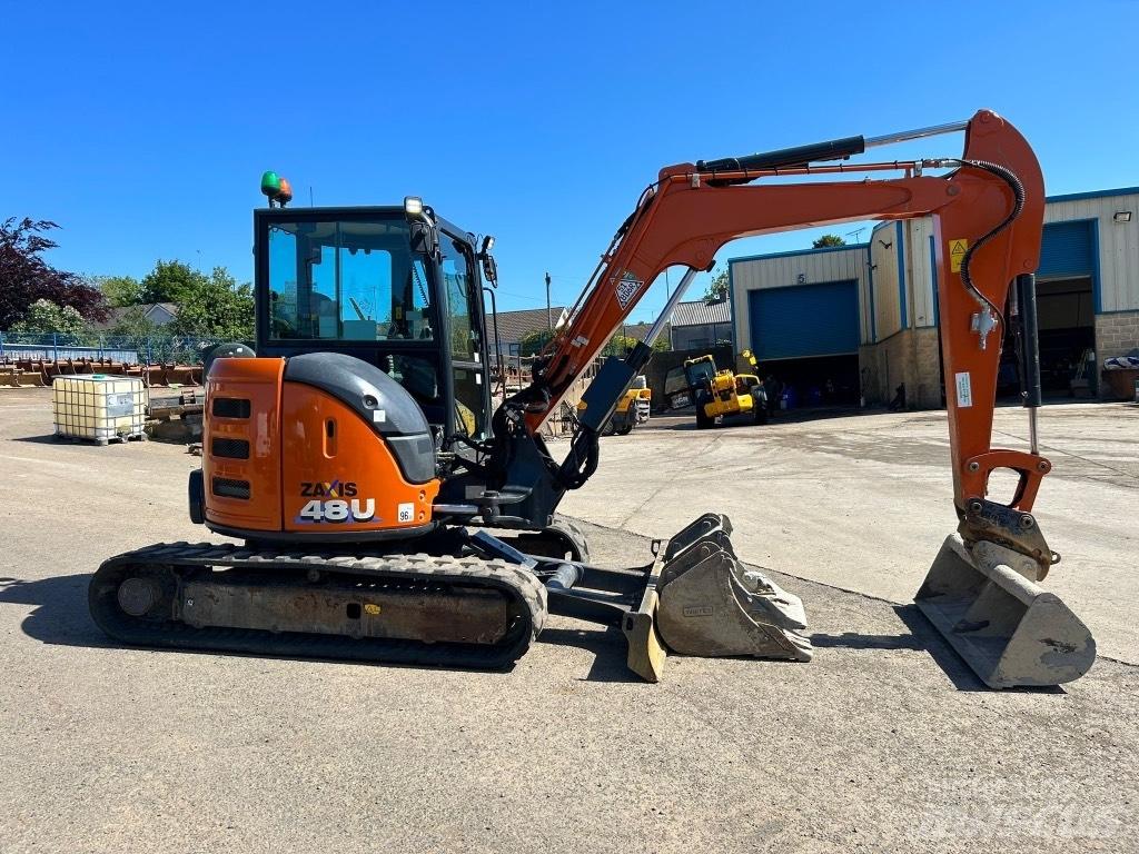Hitachi ZX48 U-6 CLR Minigrävare < 7t