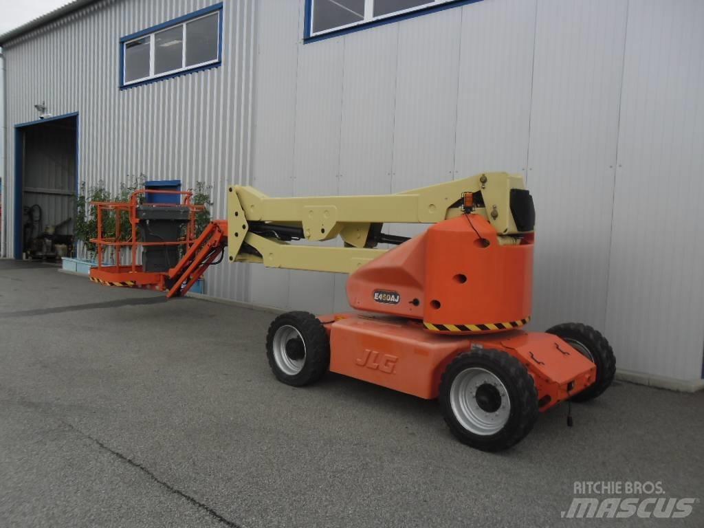 JLG E 450 AJ Bomliftar