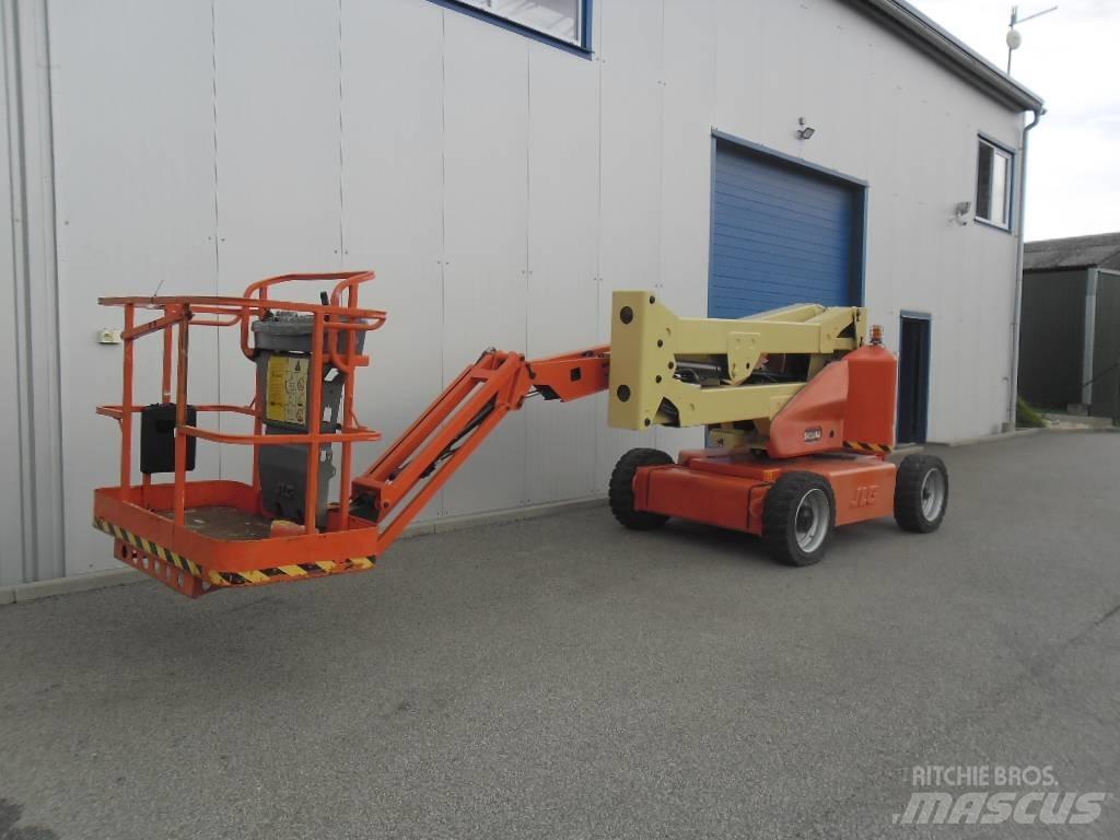 JLG E 450 AJ Bomliftar