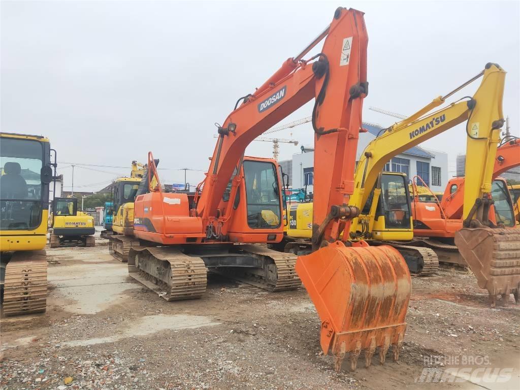 Doosan DH 150 LC-7 Bandgrävare