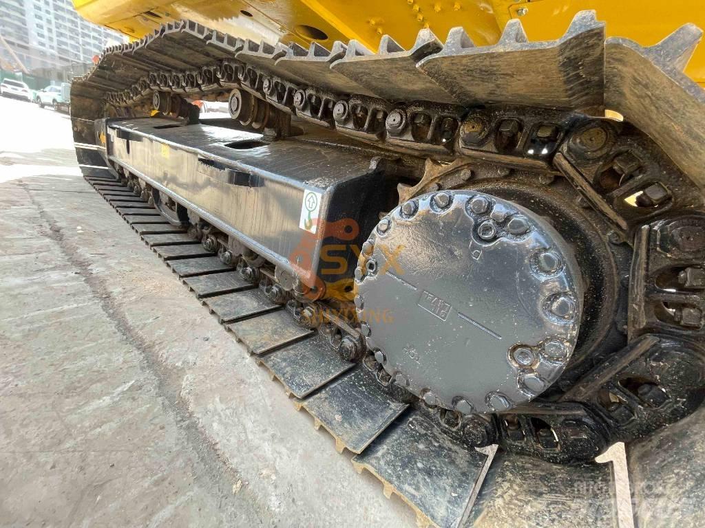 Komatsu PC200-7 Bandgrävare