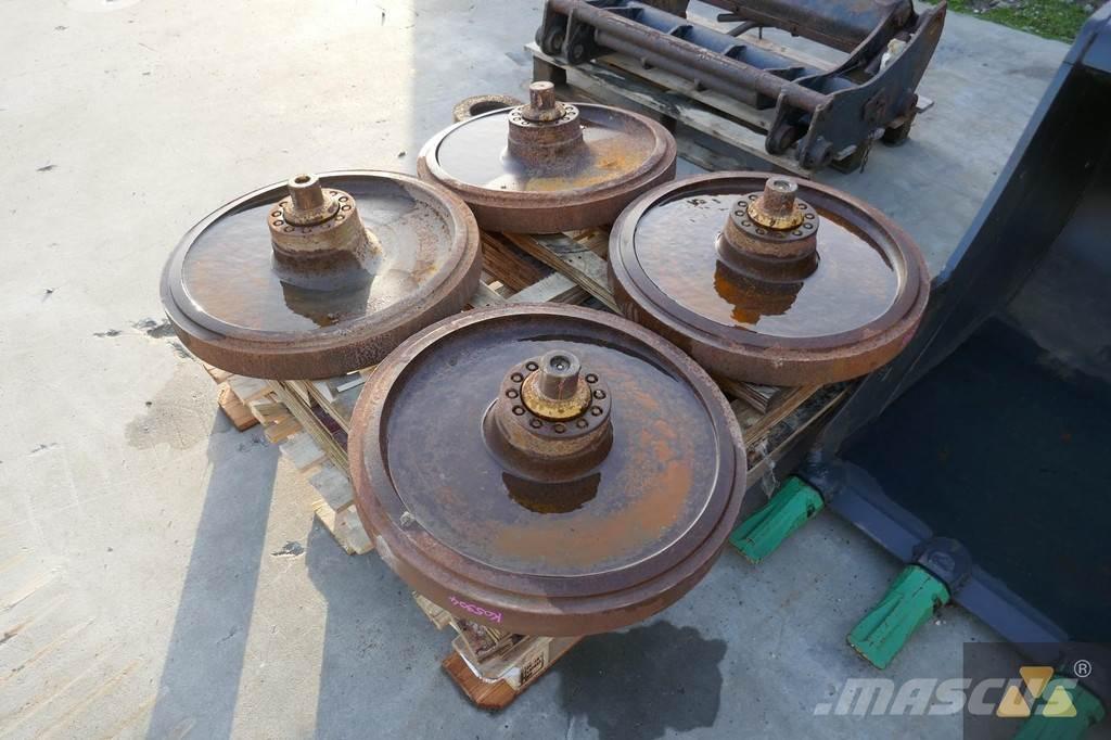 CAT 323-1170 Däck, hjul och fälgar