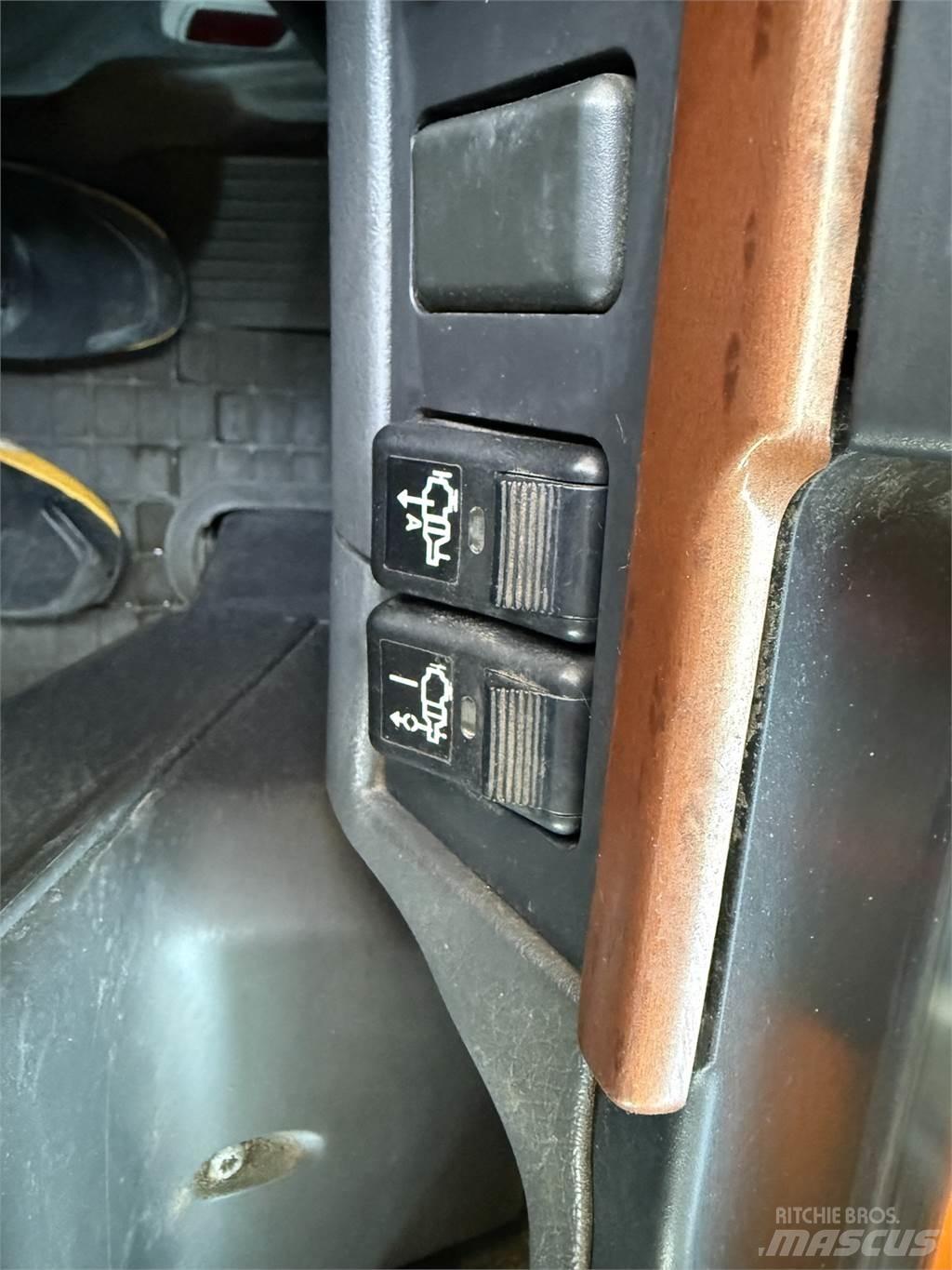 Volvo FH 480 8X4 Chassier