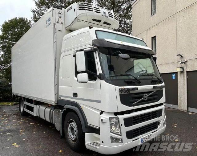 Volvo FM-4X2R Skåpbilar