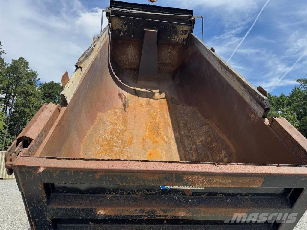 Freightliner 114 SD Tippbilar