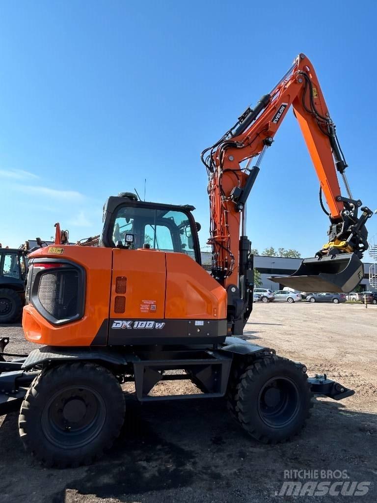 Develon DX 100 W-7 Hjulgrävare