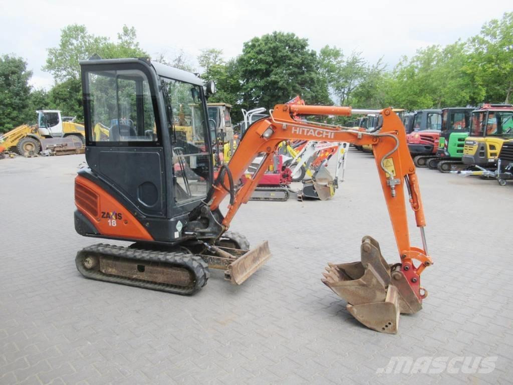 Hitachi ZX 18-3 CLR Minigrävare < 7t