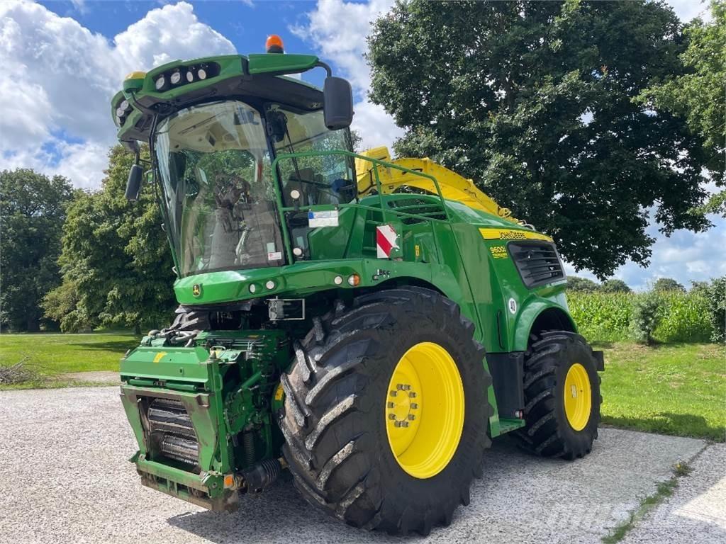 John Deere 9600i Fälthackar