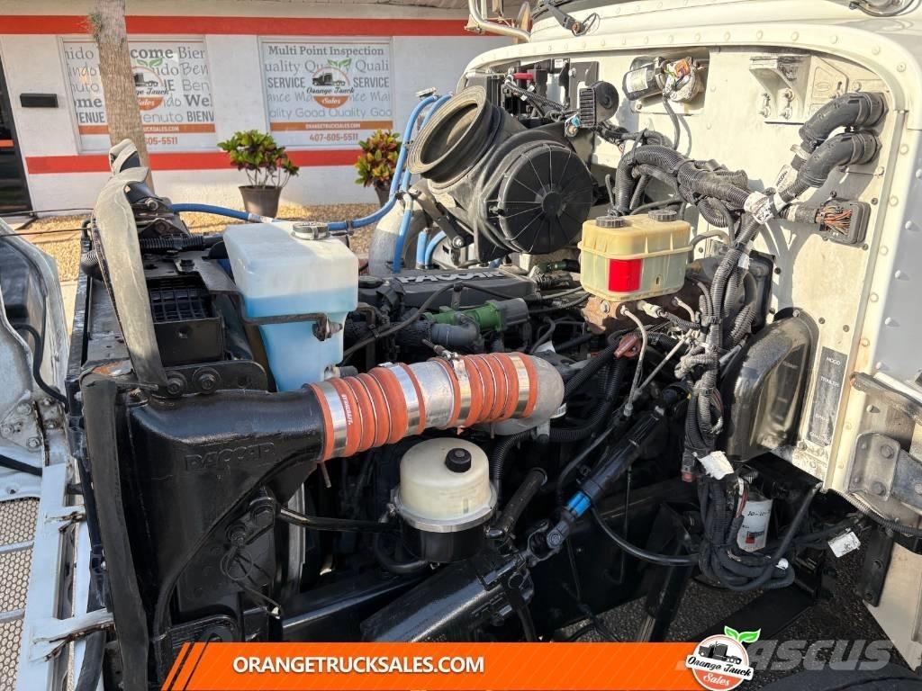Peterbilt 337 Flakbilar