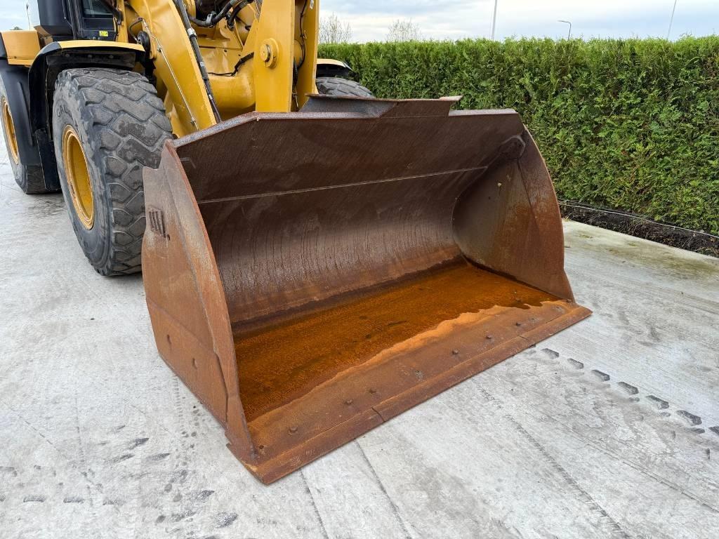 CAT 930 M Hjullastare