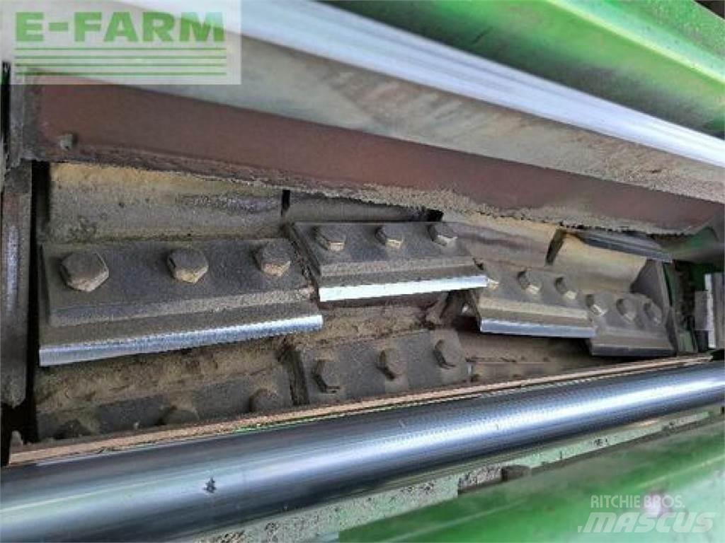 John Deere 7750 Självgående fälthackar