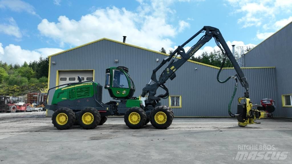 John Deere 1270 G Skördare