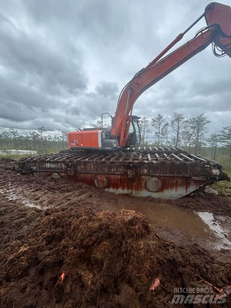 Hitachi 250 Amfibiska grävmaskiner