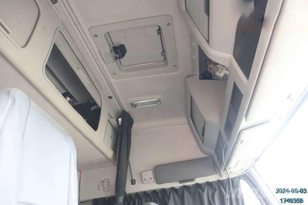 Volvo FH Hytter och interiör