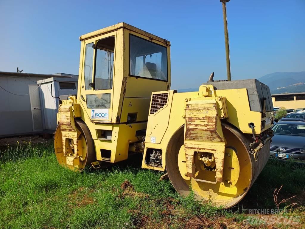 Bomag BW 151 AD-2 Tvåvalsvältar