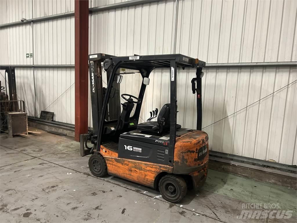 Doosan B16X-5 Elmotviktstruckar