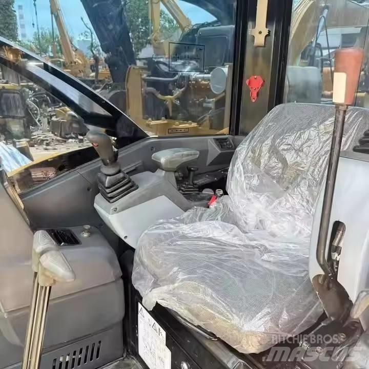 Sany SY50U Bandgrävare