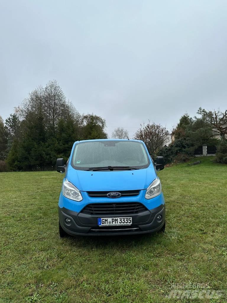 Ford Custom Lätta skåpbilar