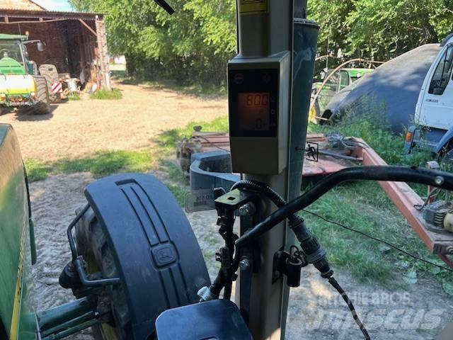 John Deere 8200 Traktorer