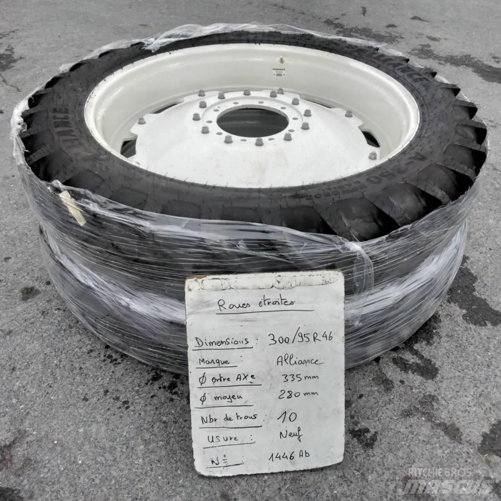 Alliance 300/95R46 Däck, hjul och fälgar