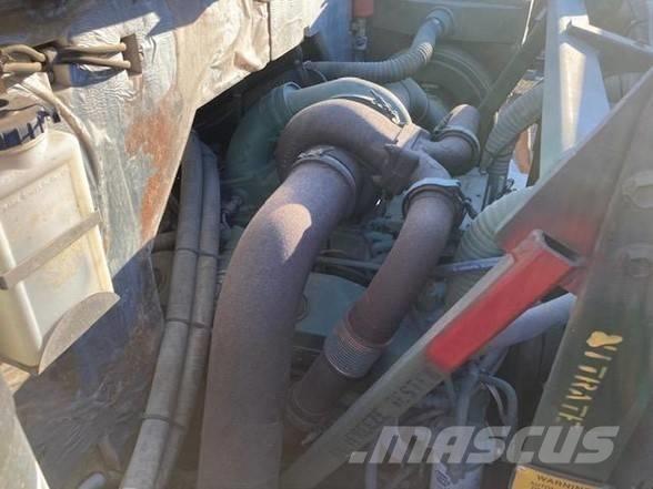 Oshkosh M1070 Dragbilar